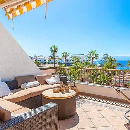 Apartamento With Stunning View By Dream Homes Tenerife